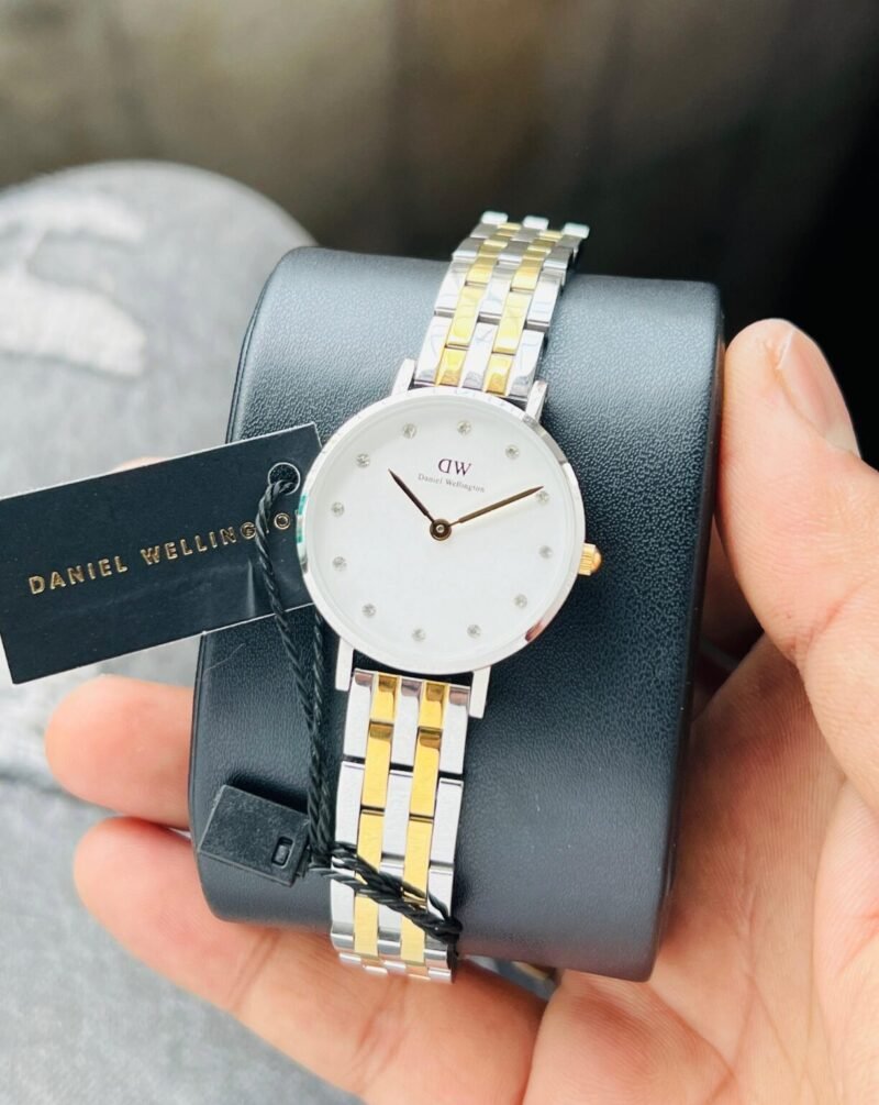 Daniel Wellington Petite Lumine Bezel MOP White Dial