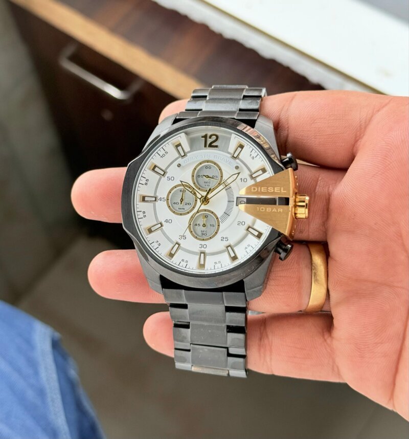 Diesel Chronograph 10 Bar Black Gold