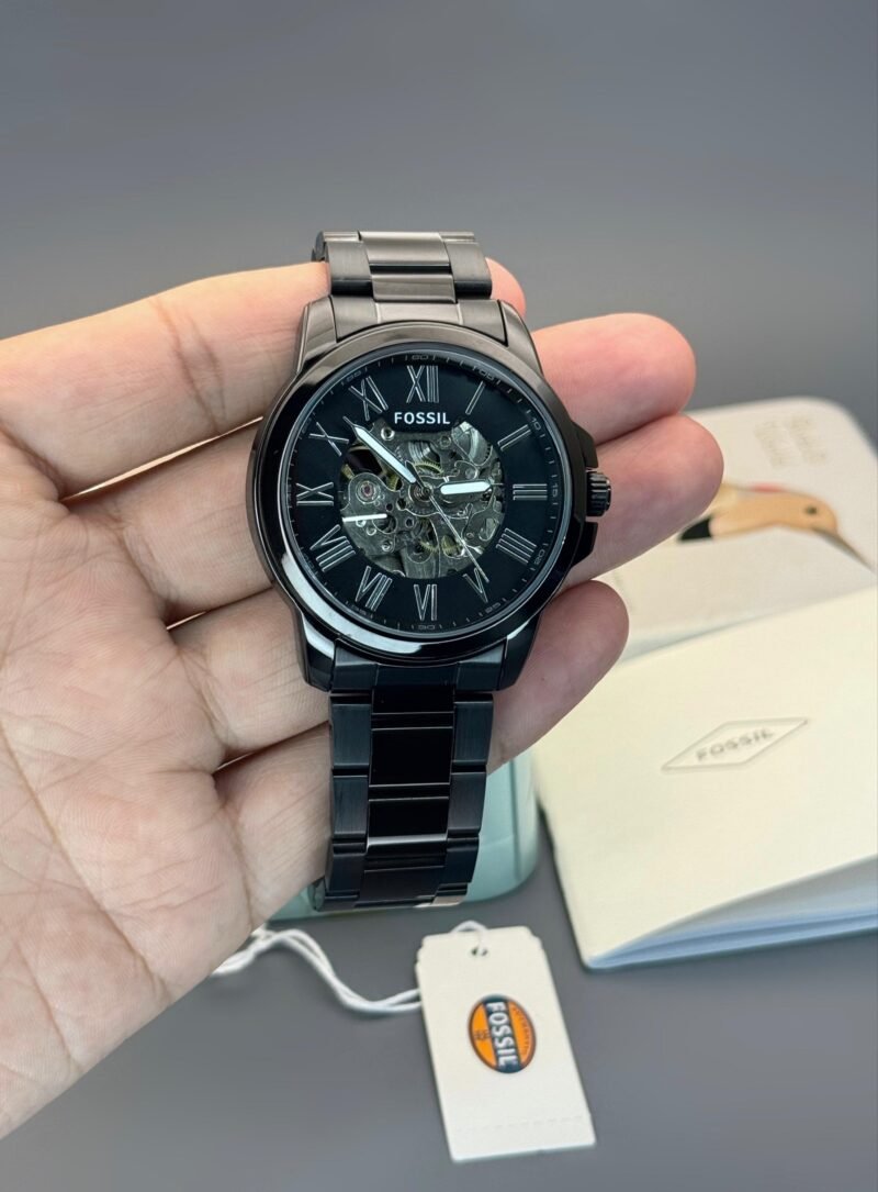 Fossil FSA Skeleton Full Black