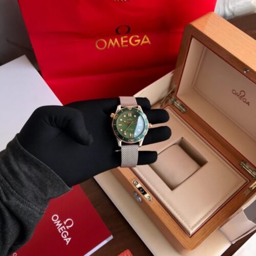 Omega James Bond 007 Green Dial