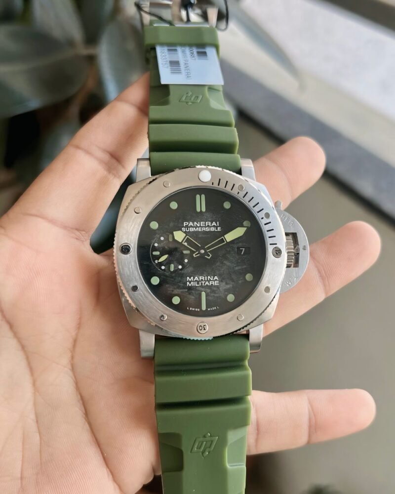 Panerai Submersible Bianco 44mm