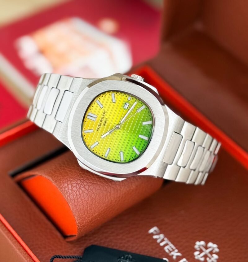 Patek Philippe Nautilus Dual Colour Dial Patek Philippe Nautilus Dual Colour Dial