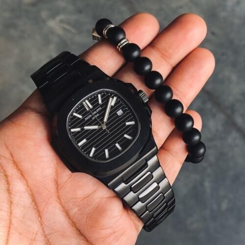 Patek Philippe Nautilus Full Black Quartz