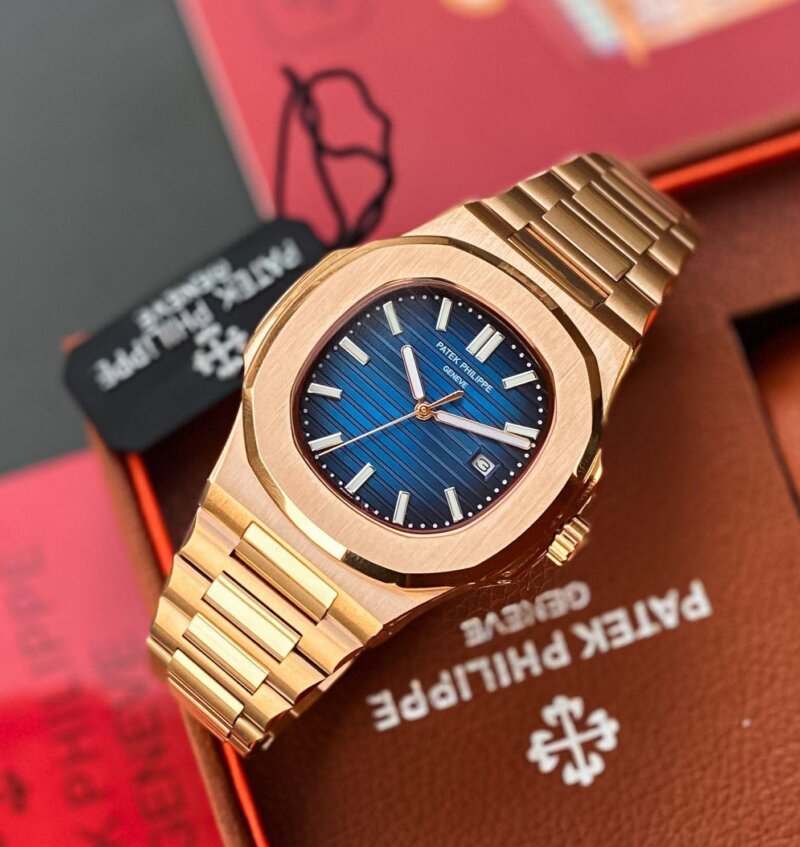 Patek Philippe Nautilus Rosegold Blue Dial Watch Patek Philippe Nautilus Rosegold Blue Dial Watch