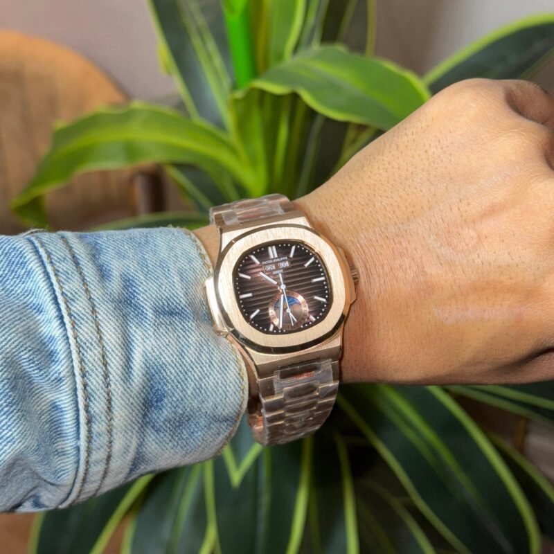 Patek Philippe Nautilus Rosegold Brown Dial Patek Philippe Nautilus Rosegold Brown Dial