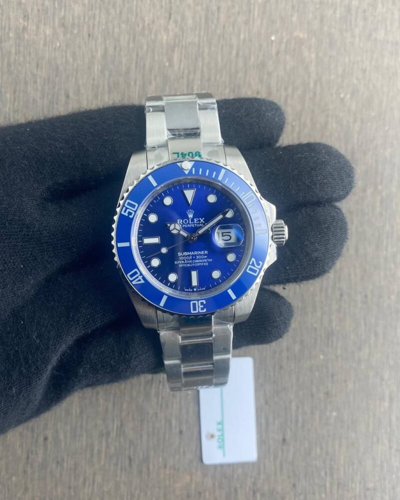 Rolex Submarine Silver Blue Semi ETA 3235