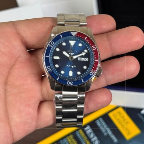 Seiko 5 Sports SRPD53K1 Pepsi Watch